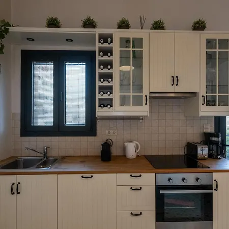 The Mansion - Mediterranean Vila *