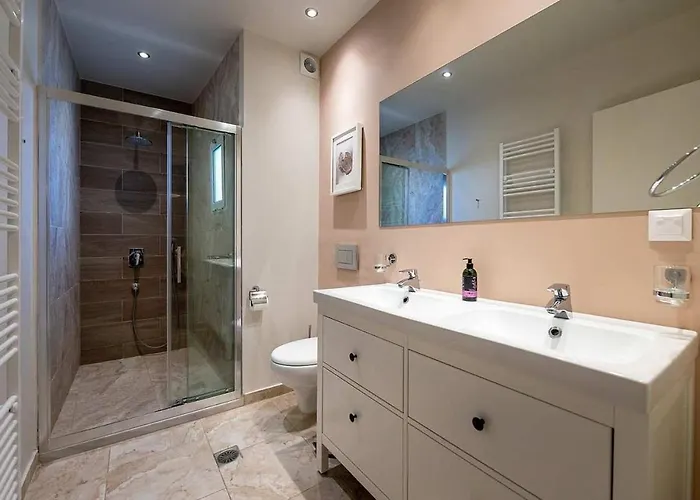 The Mansion - Mediterranean Kalamata