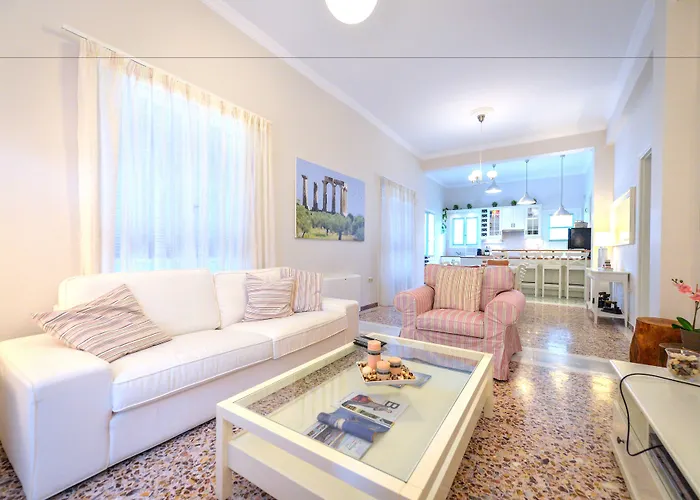 The Mansion - Mediterranean Kalamata