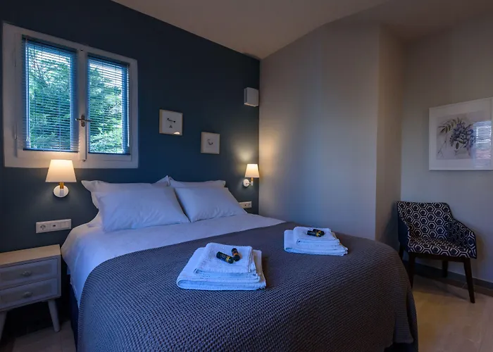 The Mansion - Mediterranean Villa